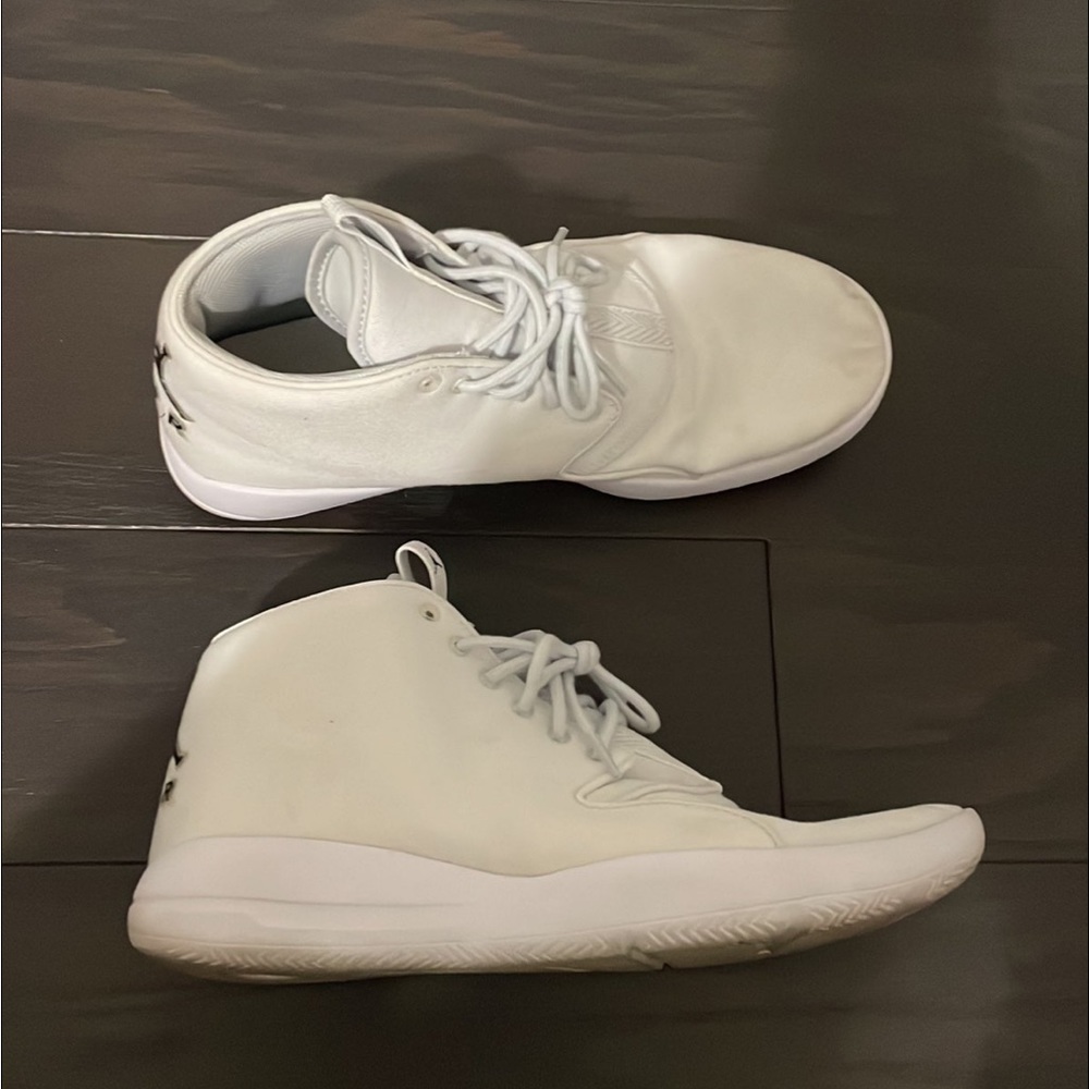 Air Jordan Eclipse in white canvas